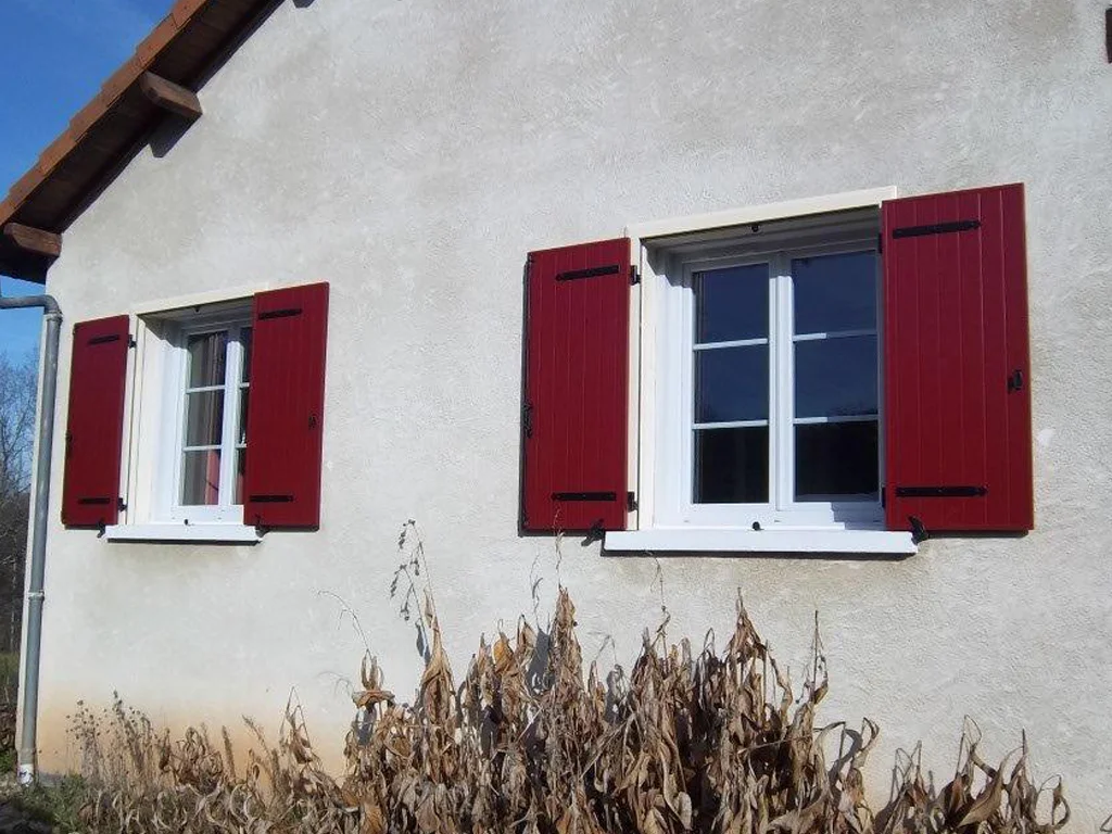 Pose de volets battants sur mesure à Roissy-en-Brie dans 77